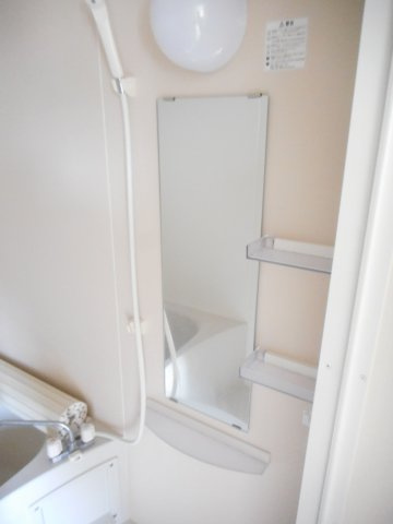 アクロス月の輪の浴室