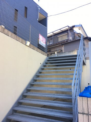 アクタスのエントランス