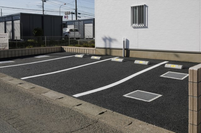 アークツルスの駐車場