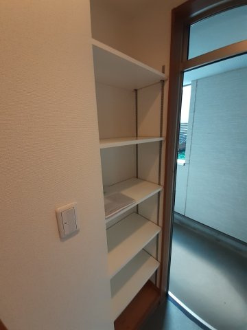 ワイズカーサの収納