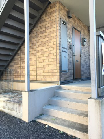 i-HOUSEのエントランス