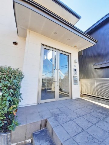 アルメゾンクレールのエントランス