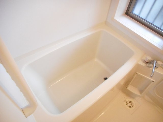 アルメゾンSUAVEの浴室