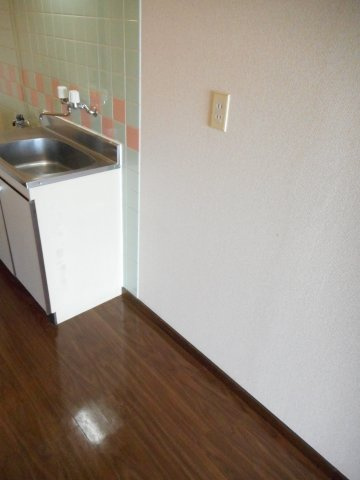 アルムクイーン箭弓町のその他|冷蔵庫置場