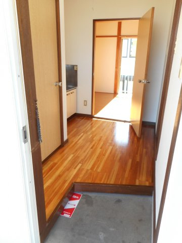 あるゾウパレス元宿の玄関