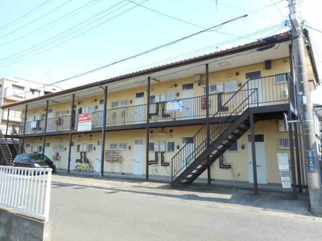 あるゾウパレス元宿の外観