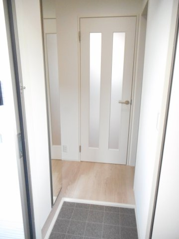 アルステーマの玄関