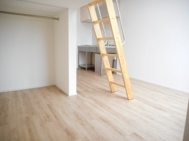 インスペースの洋室