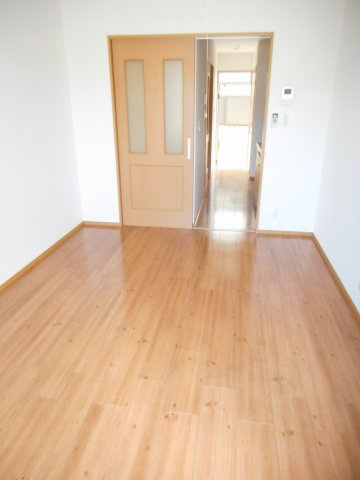 アンソレイエの居間・リビング