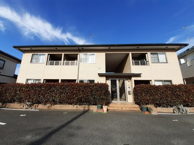 アルメゾン比企の外観