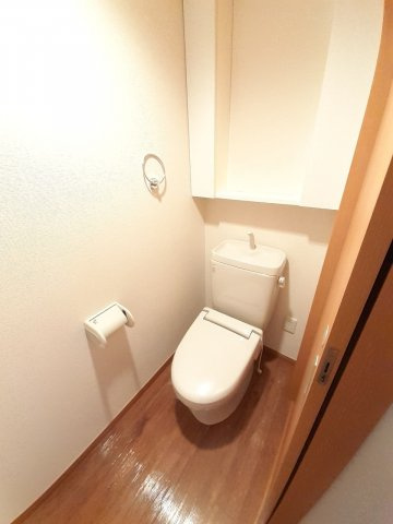 アルメゾン比企のトイレ