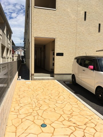 アルバのエントランス