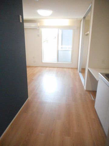 エライアの内装