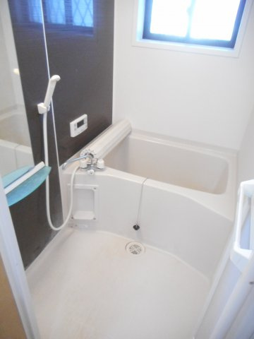 エスポワールKの浴室