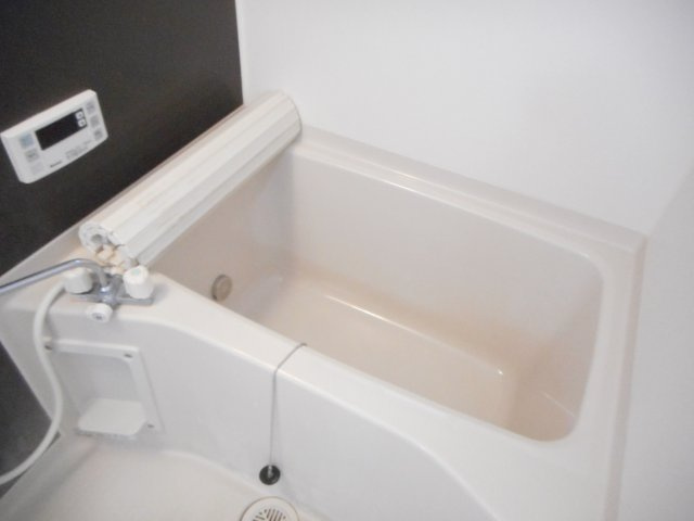 エスポワールKの浴室