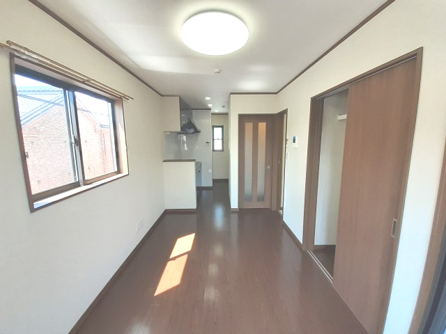 エスポワールＮ棟の居間・リビング