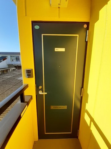 ヴィノシティ川越の玄関