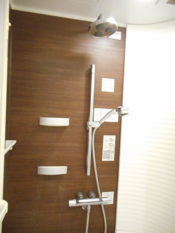 グラシアスの浴室|シャワールーム