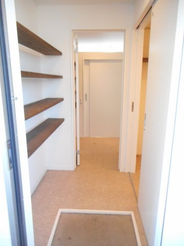 グラシアスの玄関