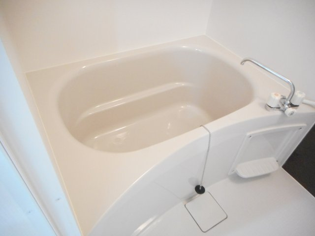 キャラマスの浴室