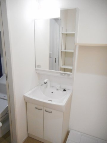 キャラマスの独立洗面台