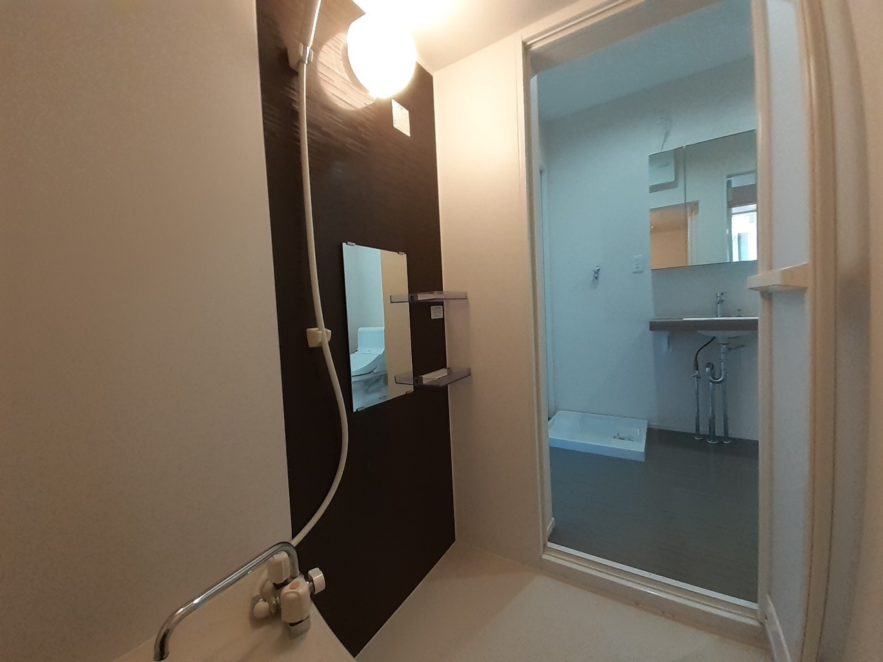 ガーデニアの浴室