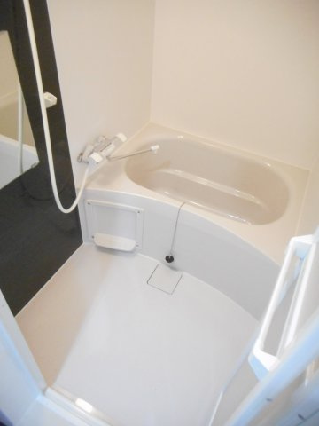 エマーブルⅡの浴室