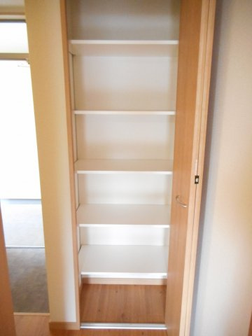 エバレットの収納