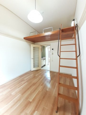 シティパレス清水町Ⅱの洋室