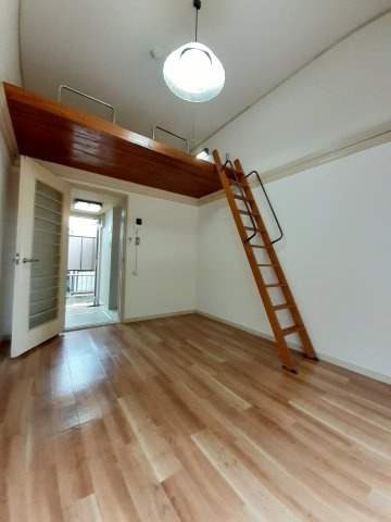 シティパレス清水町Ⅱの居間・リビング