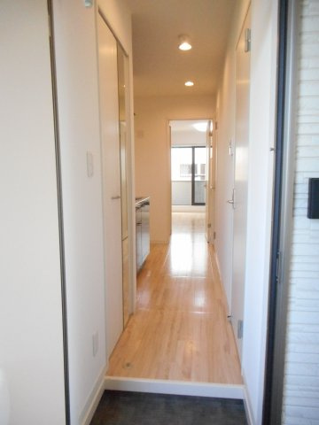 サンティエの玄関