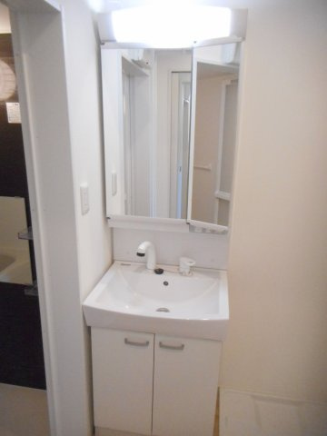 サンティエの独立洗面台