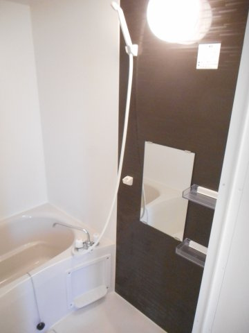 サンティエの浴室