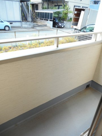 コンフォルティ御茶山のバルコニー