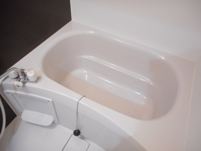 コンフォルティ御茶山の浴室