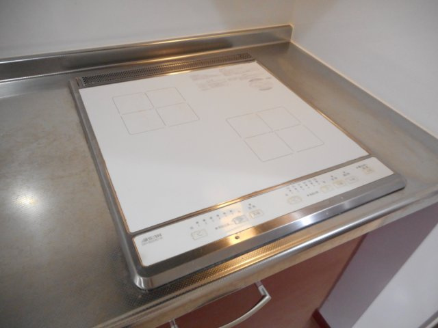 コンフォルティ御茶山のキッチン