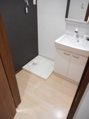 コンフォルティ御茶山の洗面所