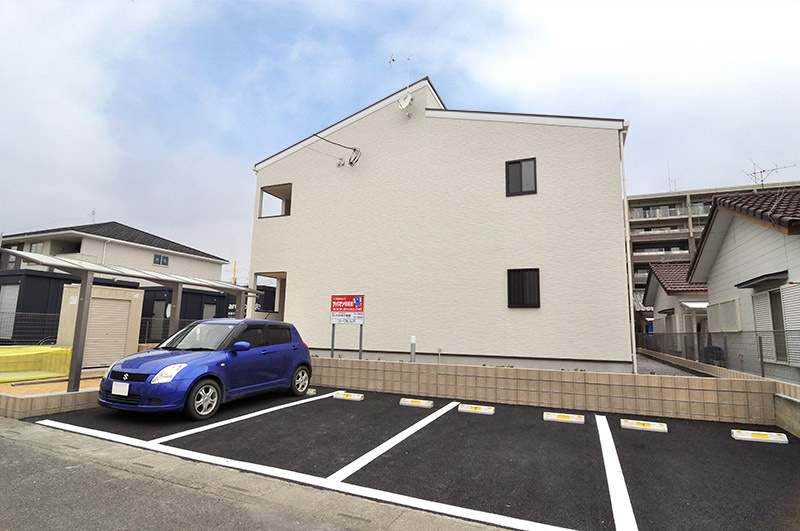 コーワヒルズの駐車場