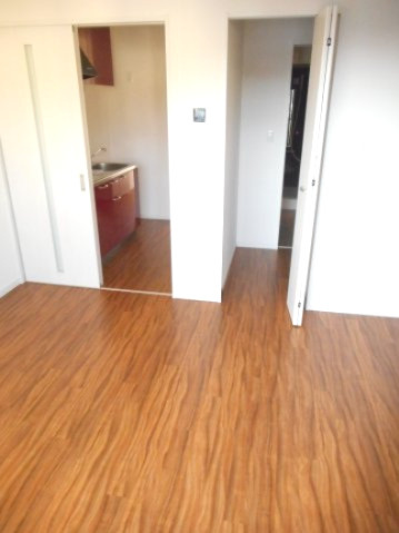 グローレジッドの居間・リビング