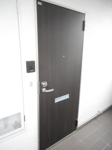 ゼラニウムの玄関