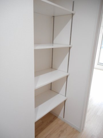 シャルロットの収納