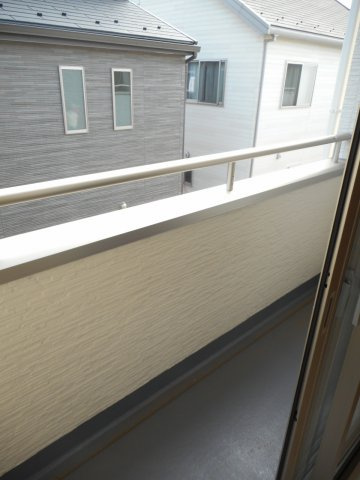 シャルロットのバルコニー