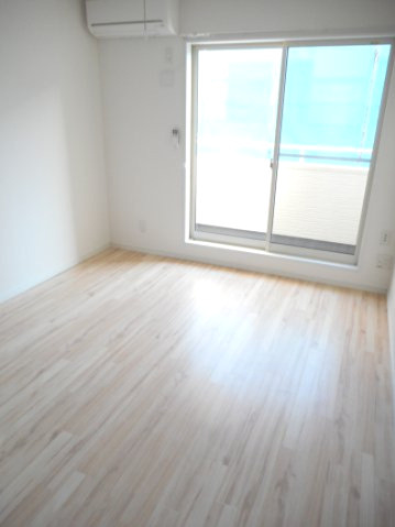 シャルル　フォワイエの寝室