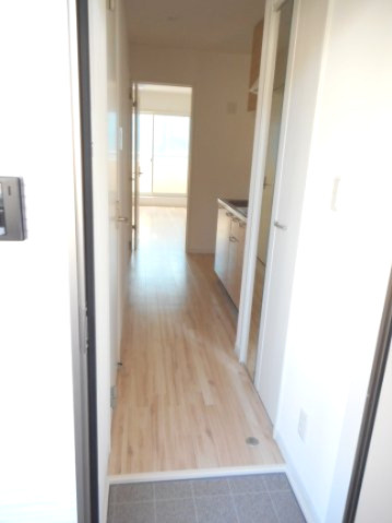 シャルル　フォワイエの玄関