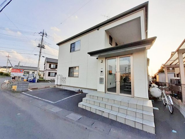 ネクステージの外観