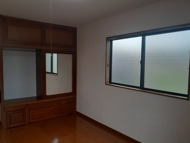 トムソンの洋室