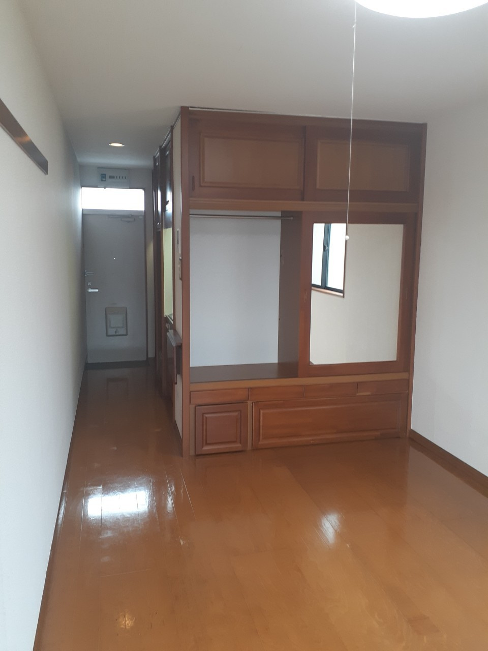 トムソンの内装