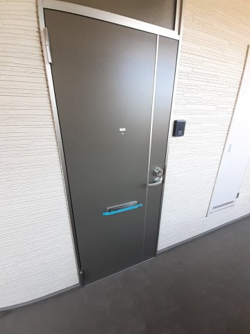 ソレイユの玄関