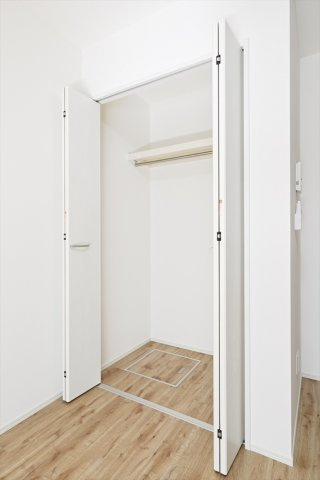 フォーマルハウトの収納