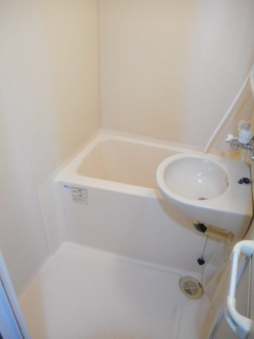 ノーベルの浴室